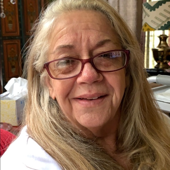 Meet your Posher, Paula - Picture 1 of 1